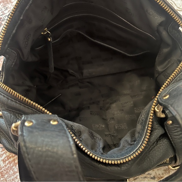 Michael Kors Handbag - Picture 5 of 11